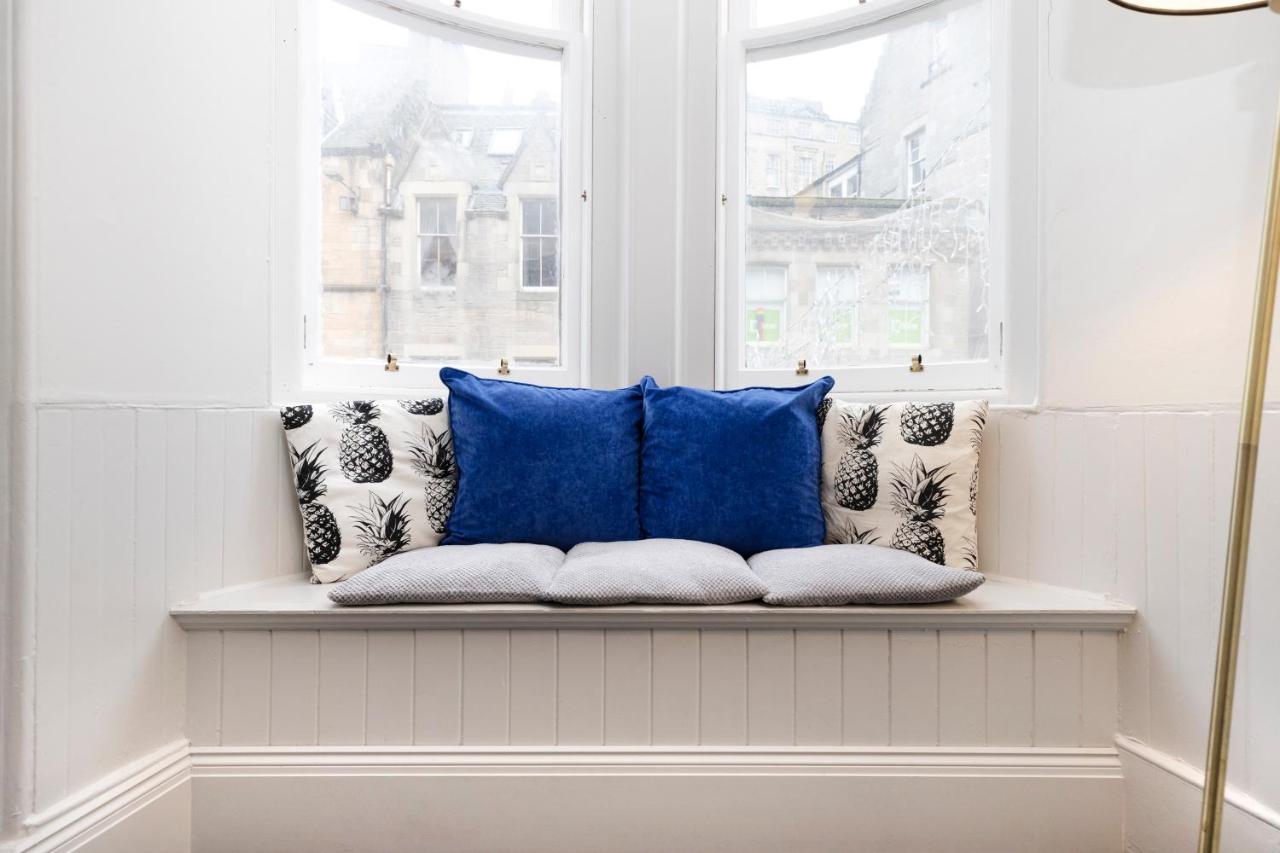Joivy Sophisticated Apt Near Edinburgh Castle ภายนอก รูปภาพ