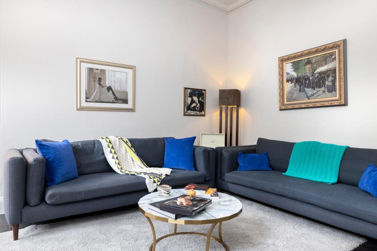 Joivy Sophisticated Apt Near Edinburgh Castle ภายนอก รูปภาพ