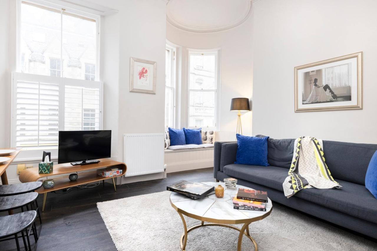 Joivy Sophisticated Apt Near Edinburgh Castle ภายนอก รูปภาพ