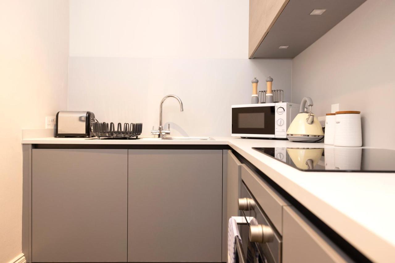 Joivy Sophisticated Apt Near Edinburgh Castle ภายนอก รูปภาพ