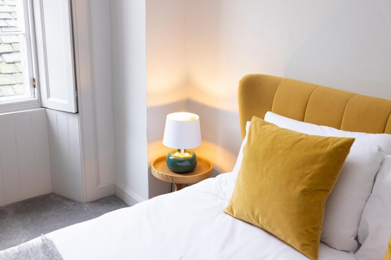 Joivy Sophisticated Apt Near Edinburgh Castle ภายนอก รูปภาพ